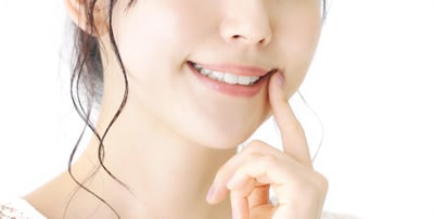 前歯矯正イメージ